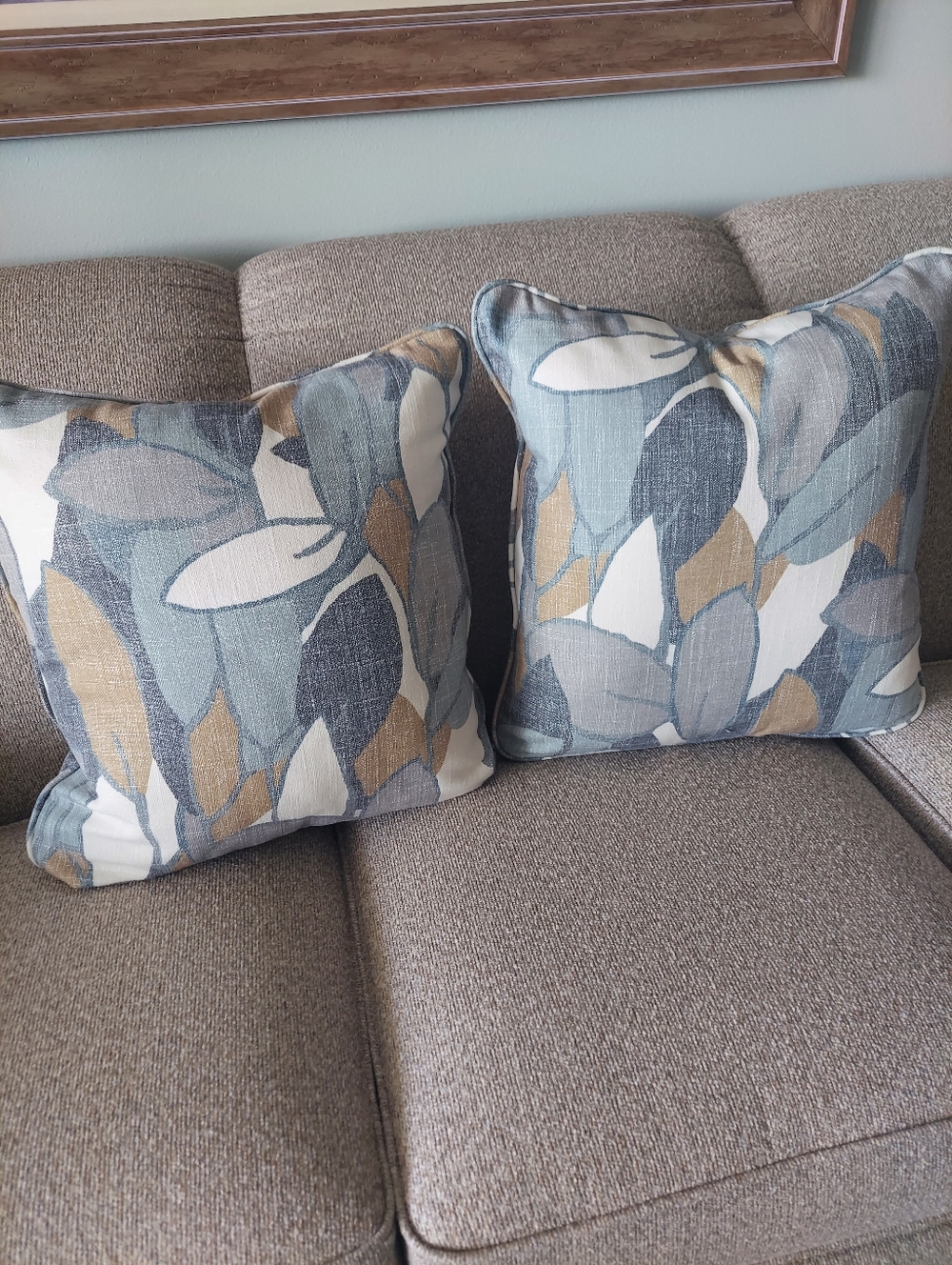 Leaf-Pattern 18" Accent Pillow Pair in Blue and Tan